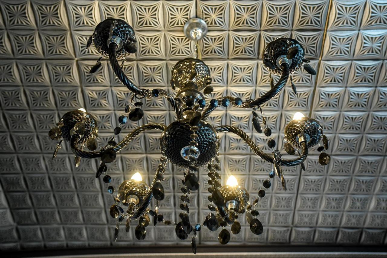 The Museum - Wonderful Super Central Apartment Bukarest Kültér fotó